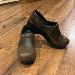 Size 37 brown oiled Dansko clogs